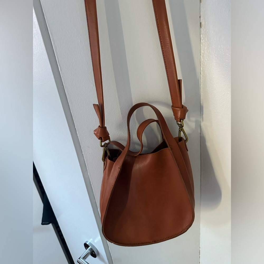 Madewell Sydney Crossbody Bag